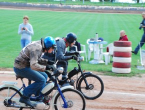 Stadion World Champ Moped Races